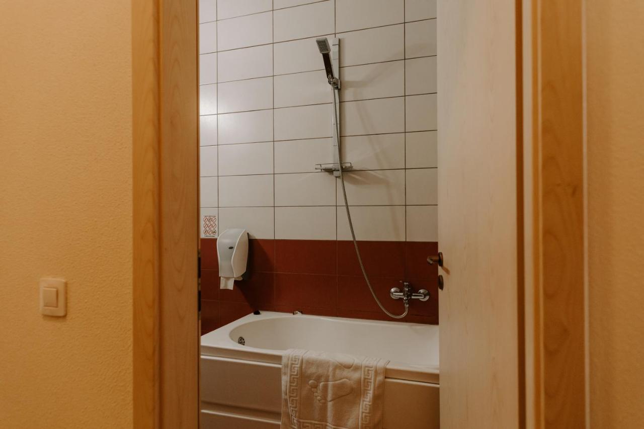 Casa Maria Magdalena Hotel Lipova Екстериор снимка