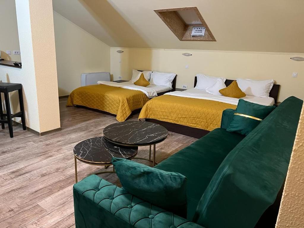 Casa Maria Magdalena Hotel Lipova Екстериор снимка
